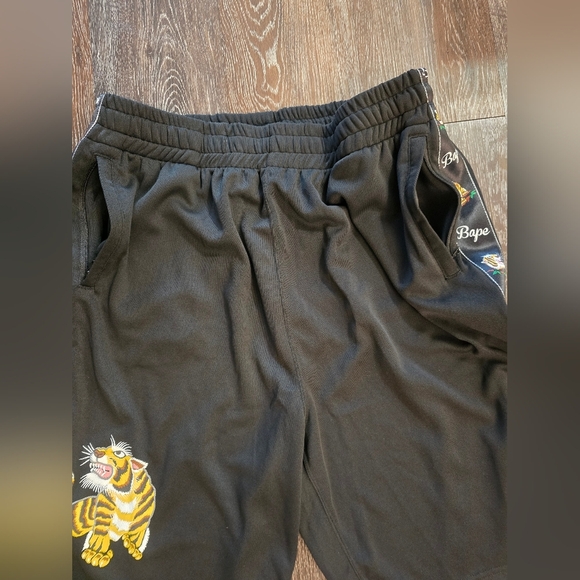 Bape Tiger Shorts Bape100% authentic size  2XL - Picture 9 of 10